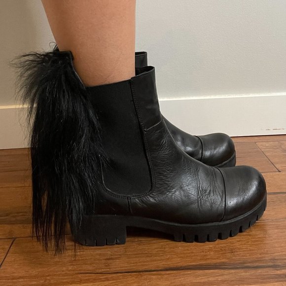 Papucei Handcrafted Ponytail Chelsea Boots -39- - Picture 4 of 17